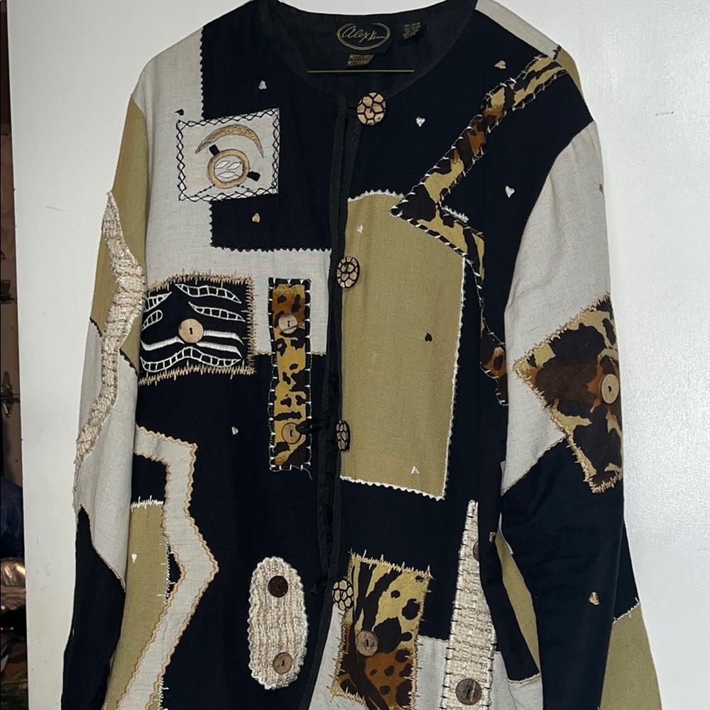 Abstract Pattern Light Jacket - image 1